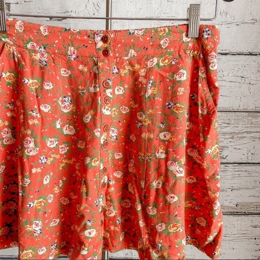 Urban Outfitters | Kimchi Blue Floral Buttondown Mini Skirt